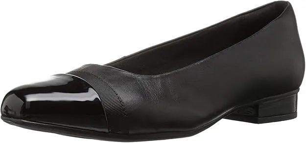 Clarks Women's Juliet Monte Block Heel - Black