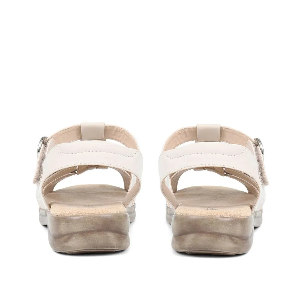 Extra Wide Fit Adjustable Buckle Sandals - BARELLA / 323 998