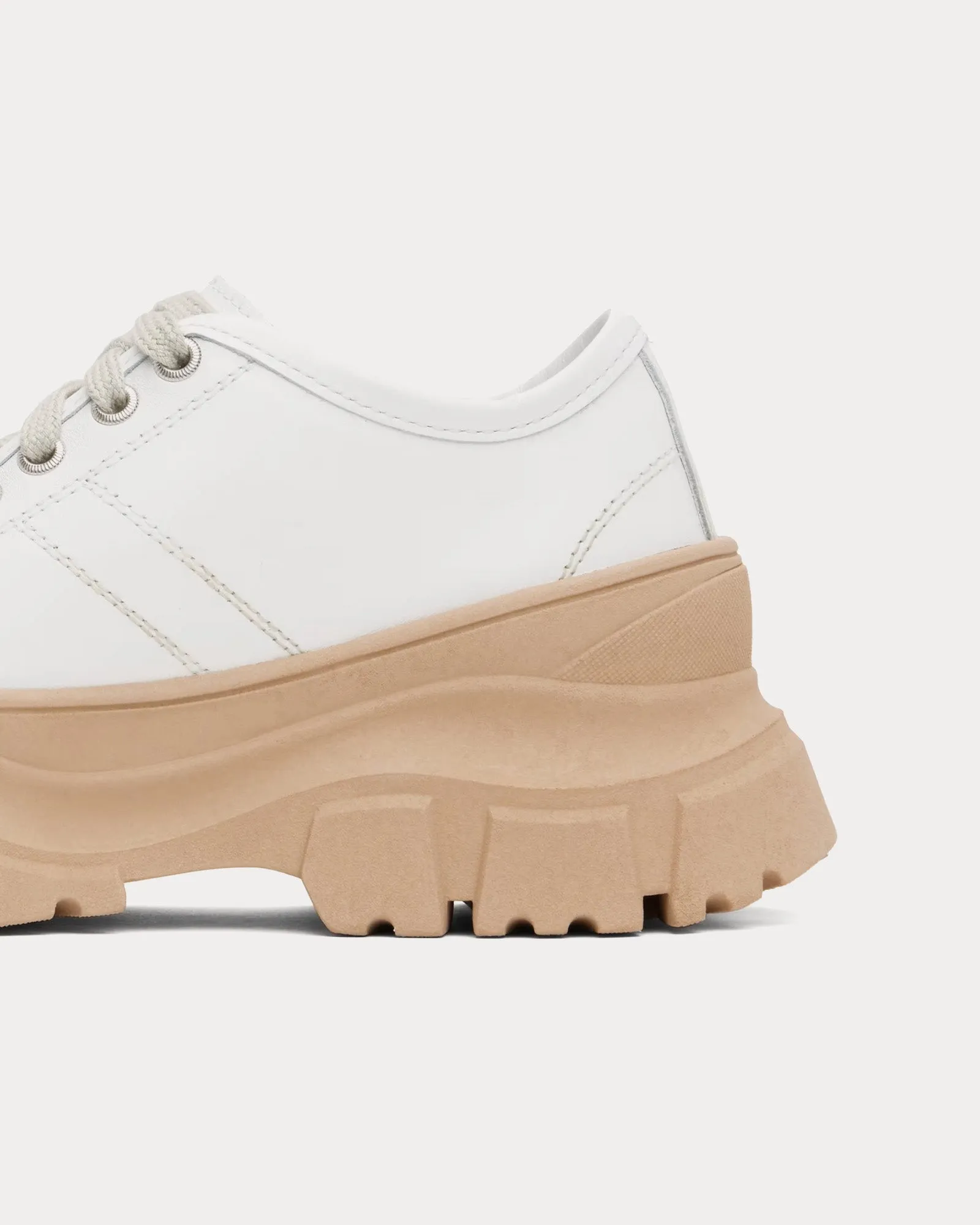 Feat White / Camel Low Top Sneakers