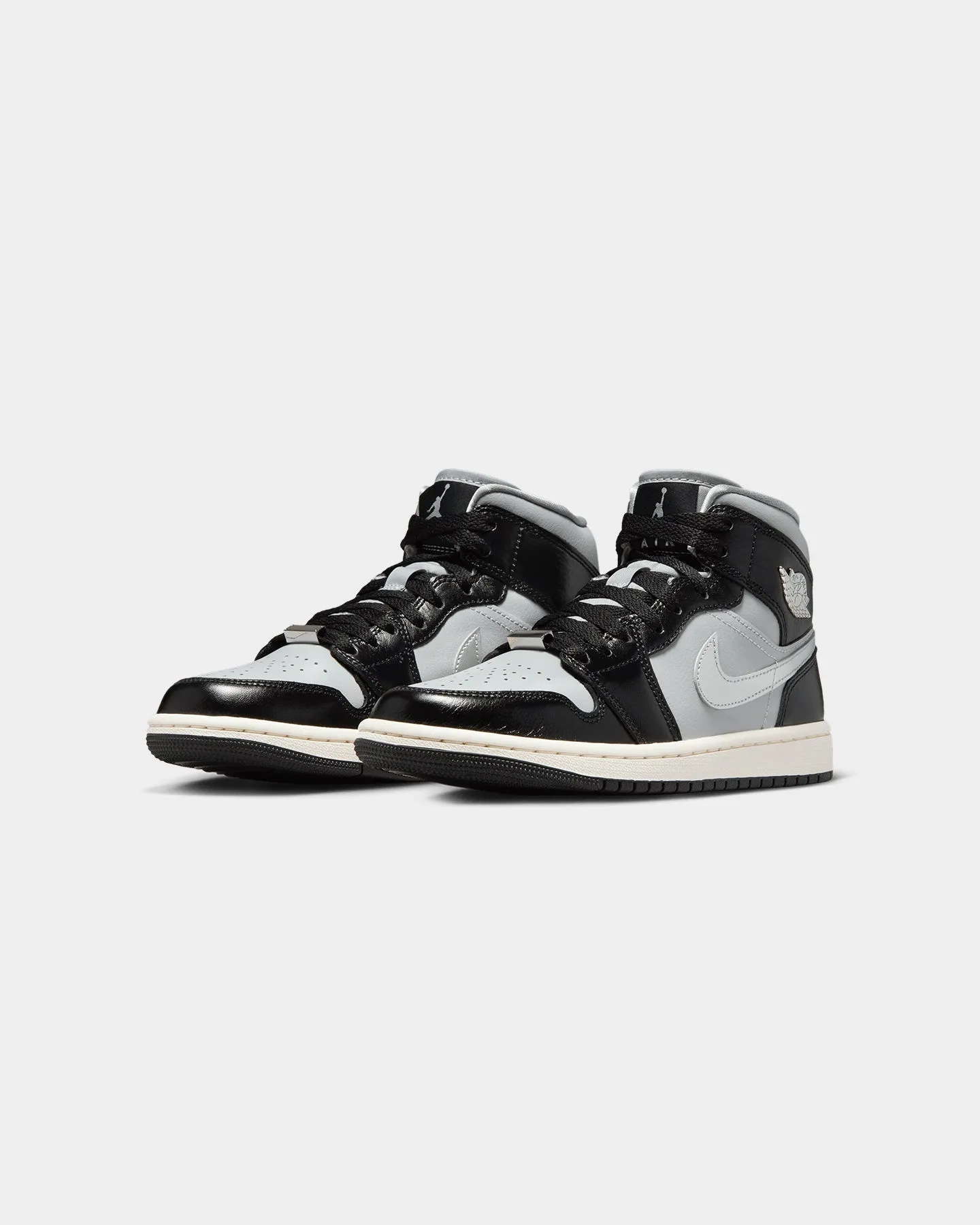 Jordan Women's Air Jordan 1 Mid SE Black/Metallic
