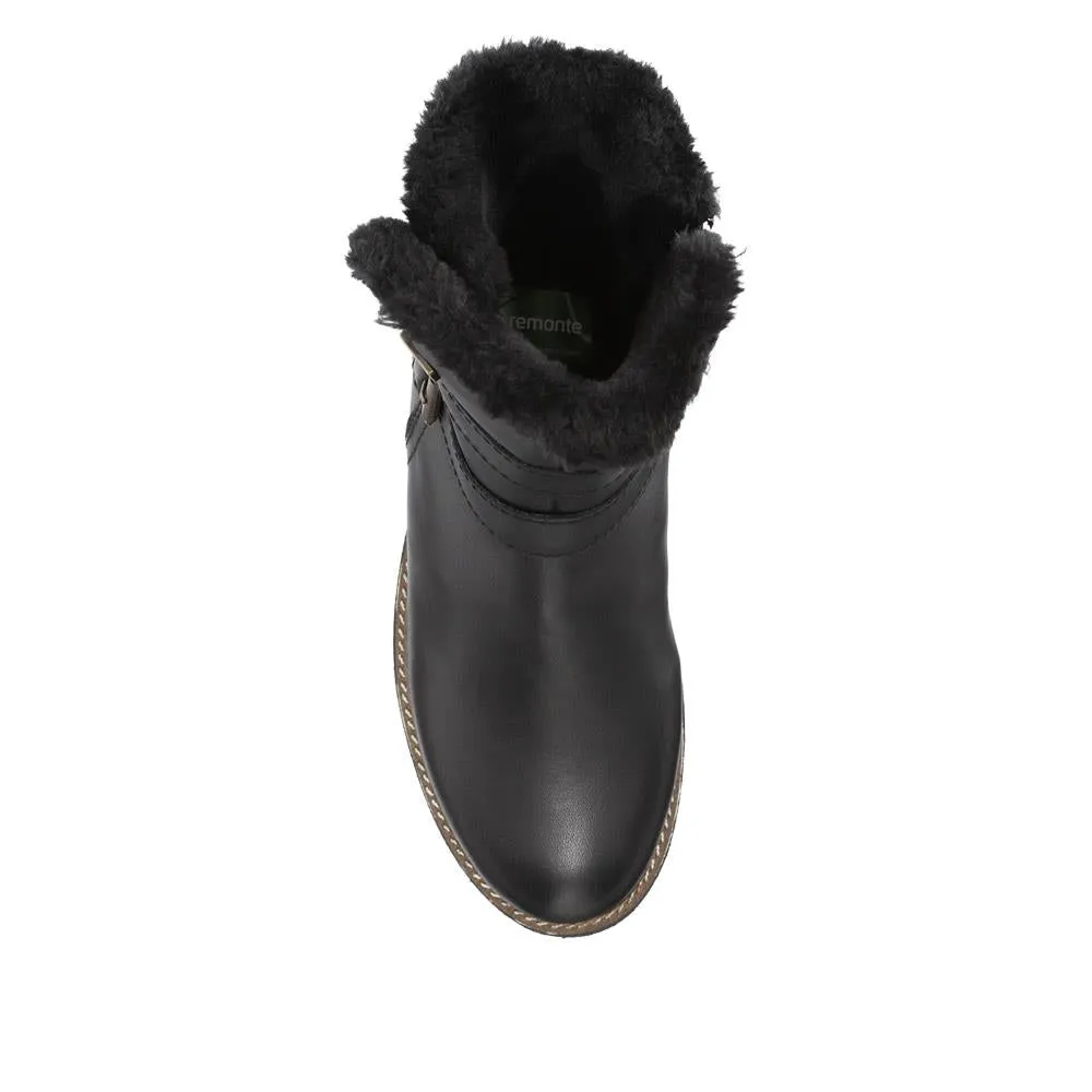 Leather Buckle-Fastening Ankle Boots - DRS40515 / 326 361