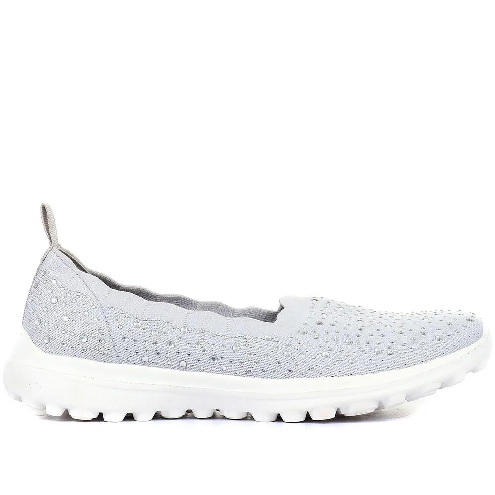 Lightweight Slip-On Trainer Pumps - BRK33013 / 319 479