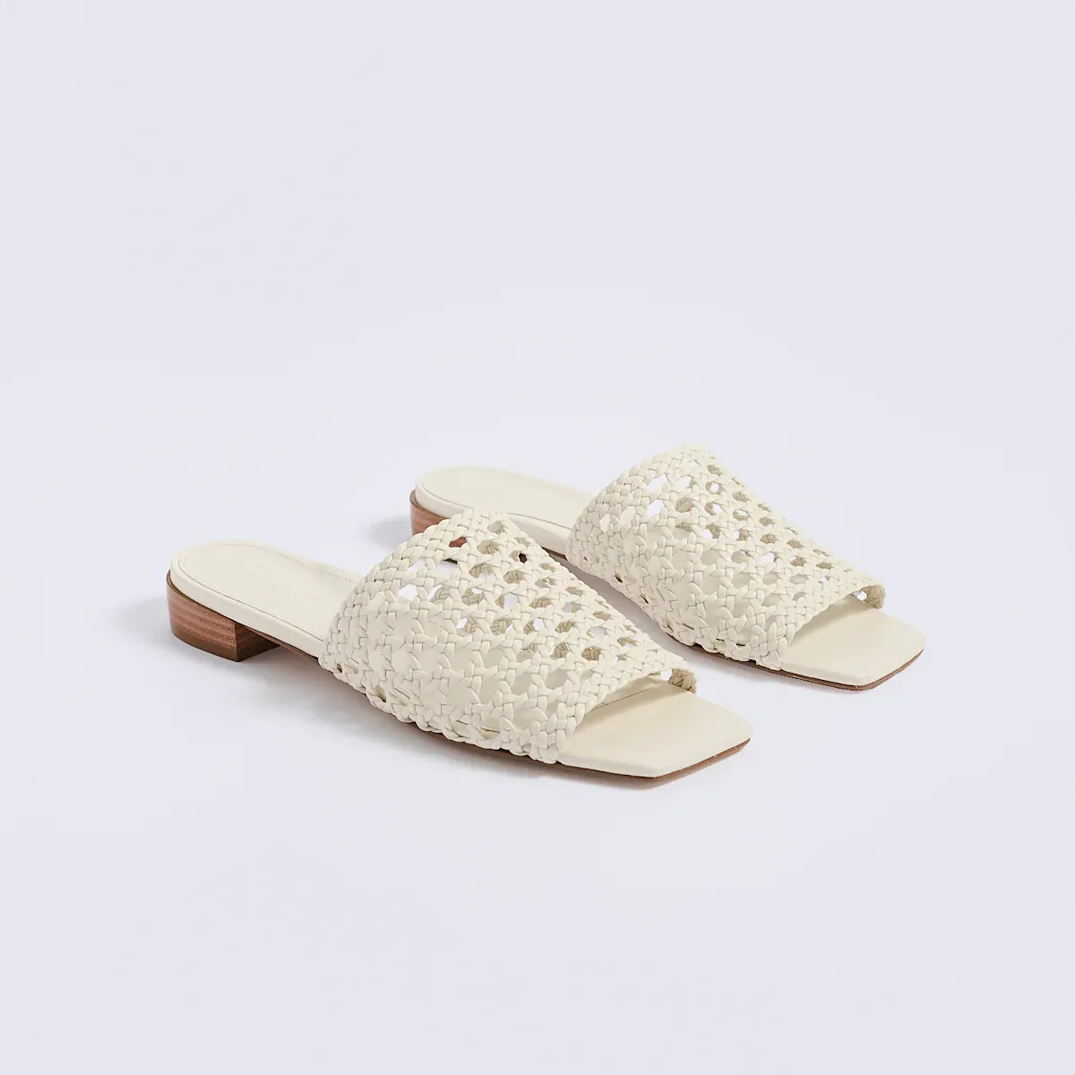 Marion Parke | Sabrina Flat Sandal in Ivory