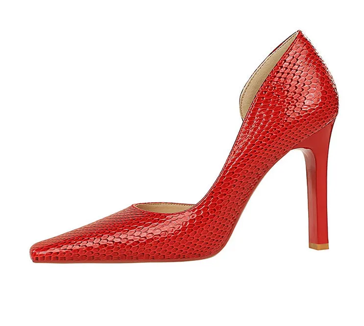 OL Fashion Style Snakeskin Patent Leather Side Cut Out High Heels