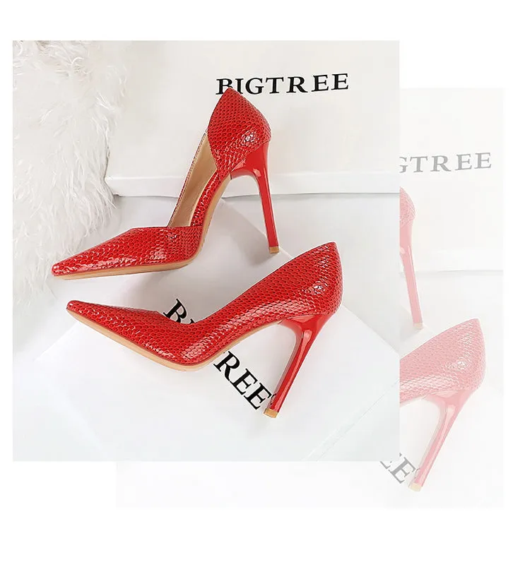OL Fashion Style Snakeskin Patent Leather Side Cut Out High Heels