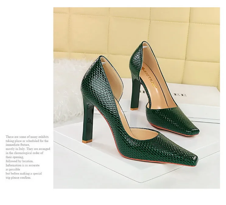 OL Fashion Style Snakeskin Patent Leather Side Cut Out High Heels