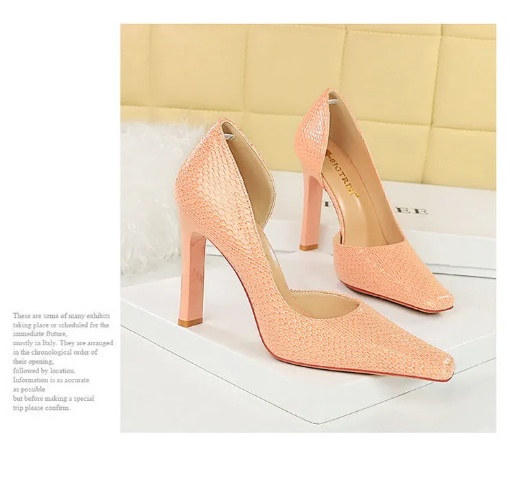 OL Fashion Style Snakeskin Patent Leather Side Cut Out High Heels