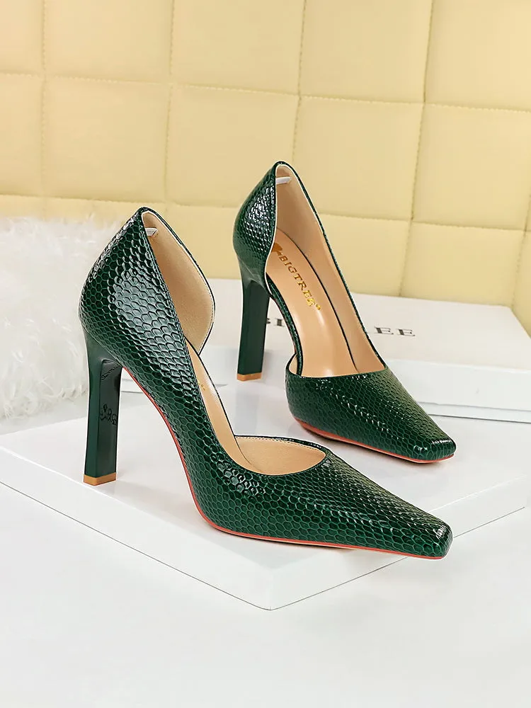 OL Fashion Style Snakeskin Patent Leather Side Cut Out High Heels