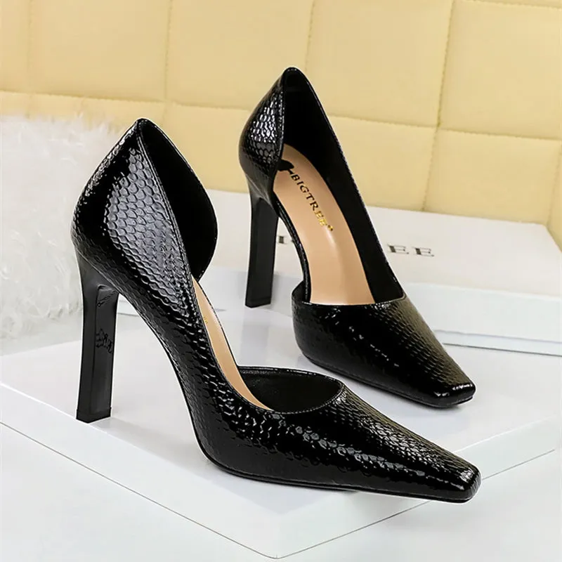 OL Fashion Style Snakeskin Patent Leather Side Cut Out High Heels
