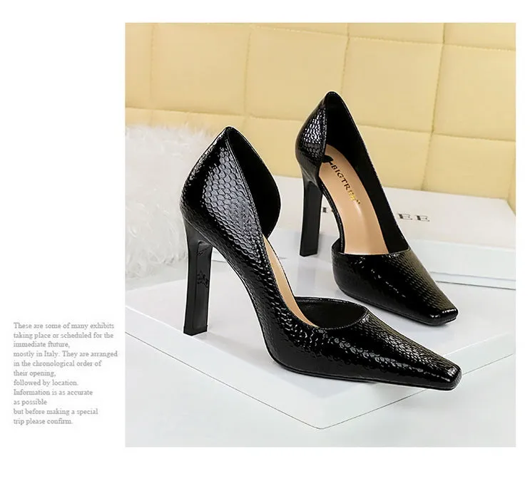OL Fashion Style Snakeskin Patent Leather Side Cut Out High Heels