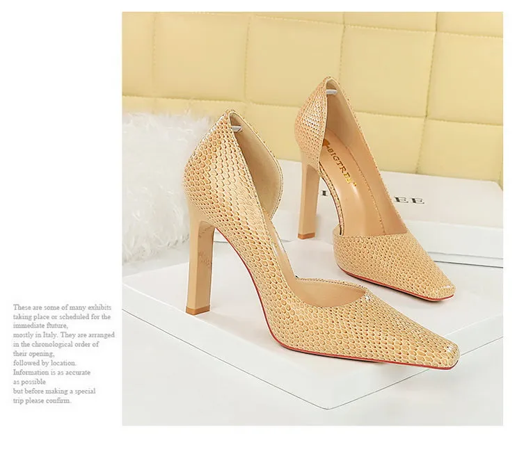 OL Fashion Style Snakeskin Patent Leather Side Cut Out High Heels