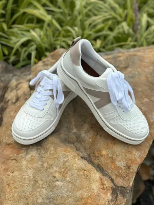"Alta" Sneakers in White/Cement